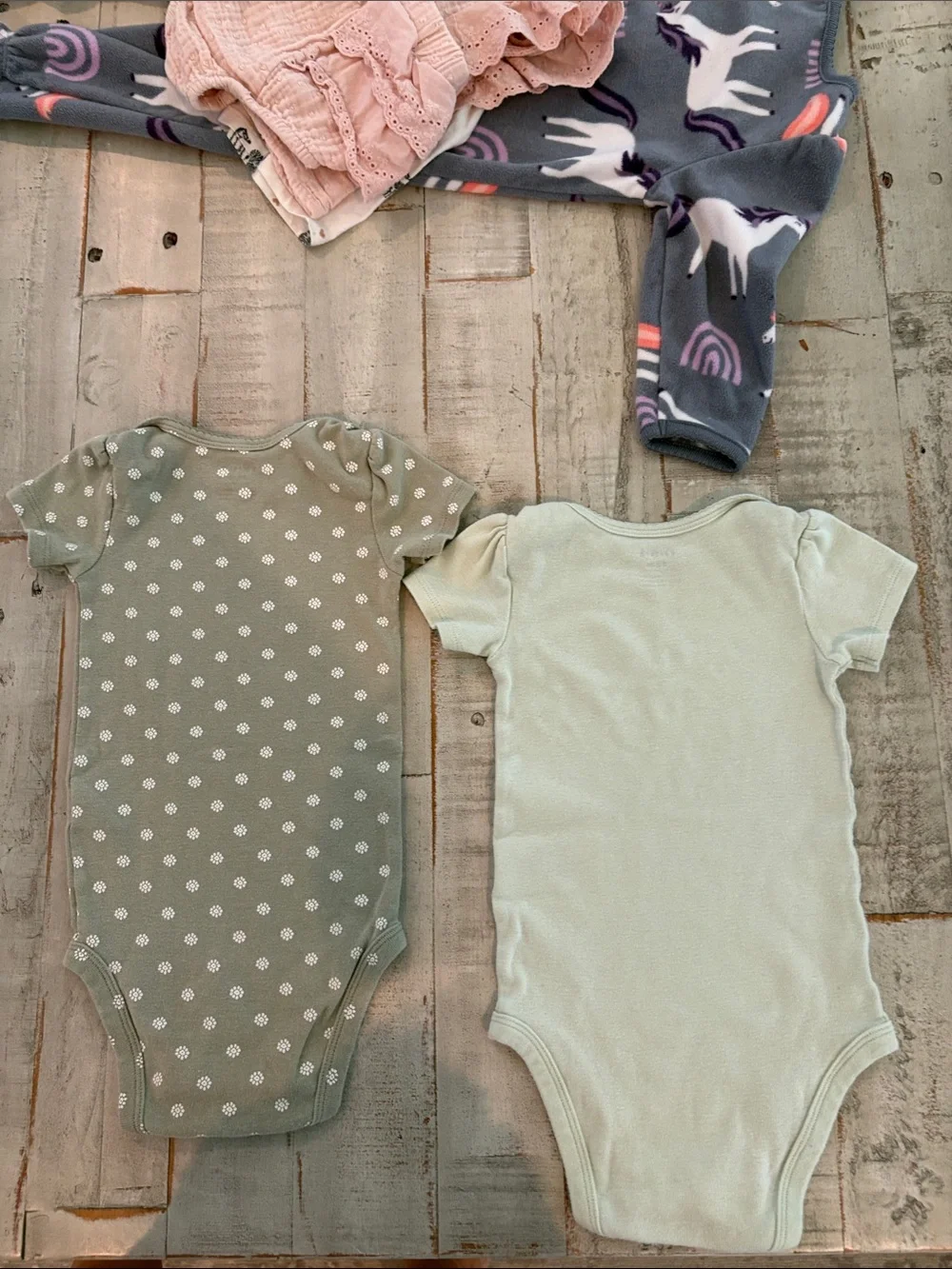 Carter’s 8 Piece 12 Month Baby Girl Bundle
